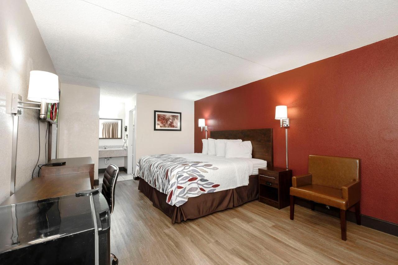 Red Roof Inn Fredericksburg North Extérieur photo