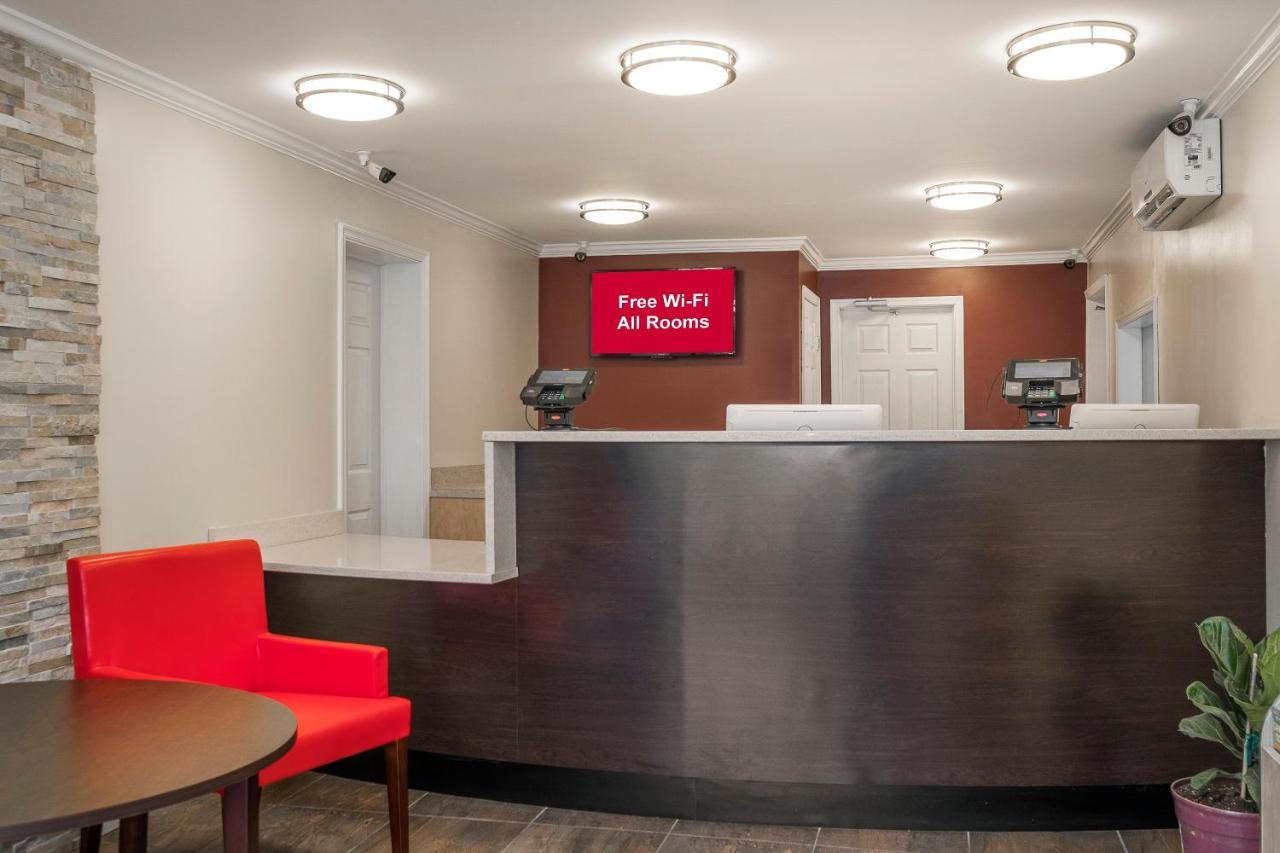 Red Roof Inn Fredericksburg North Extérieur photo